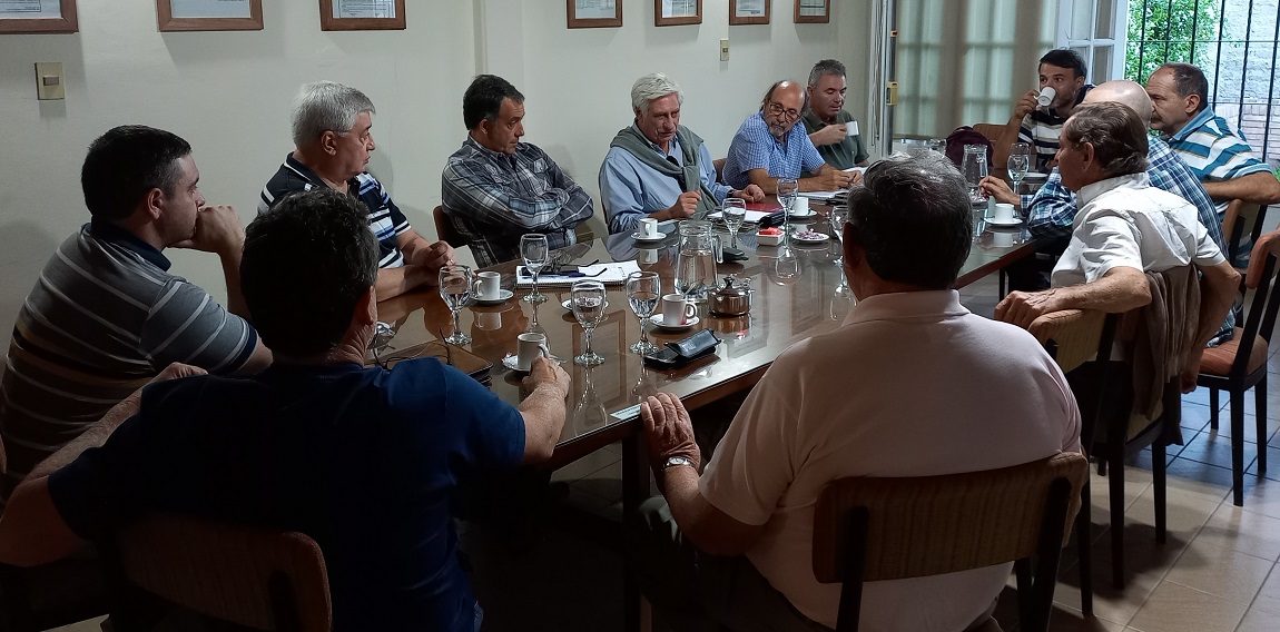 Foto para: Reunión con autoridades del Instituto Nacional de Vitivinicultura